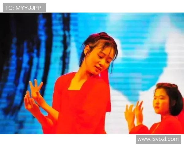 周芳专访:从青涩球员到篮球教练的成长之路与心路历程回顾 周芳专访:从青涩球员到篮球教练的成长之路与心路历程回顾