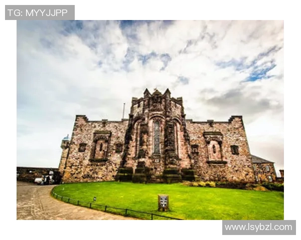 探索埃斯特旺的魅力与历史，感受这座城市的独特风情与文化底蕴